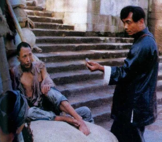 大鸿米店电影因尺度问题遭两次禁播，没好人！