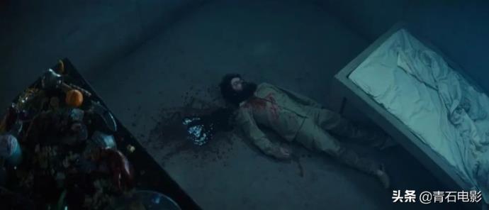 地下十八层氛围围营造到位，看起来就是过瘾