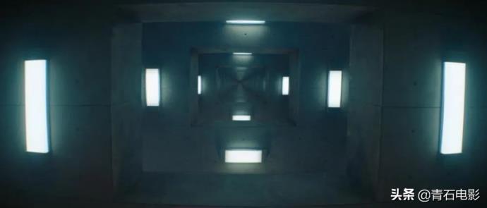 地下十八层氛围围营造到位，看起来就是过瘾