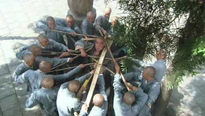 大闯五台山,鲁智深醉酒大闯五台山无人可挡