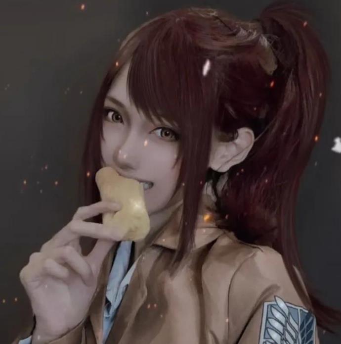 进击的巨人女巨人COSPLAY模样欣赏