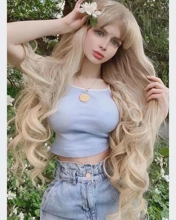 真人芭比娃娃俄罗斯版本美图欣赏的照片 -第4张 真人芭比娃娃俄罗斯版本美图欣赏