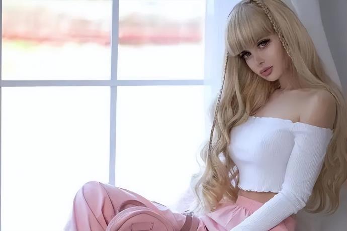 真人芭比娃娃俄罗斯版本美图欣赏的照片 -第3张 真人芭比娃娃俄罗斯版本美图欣赏