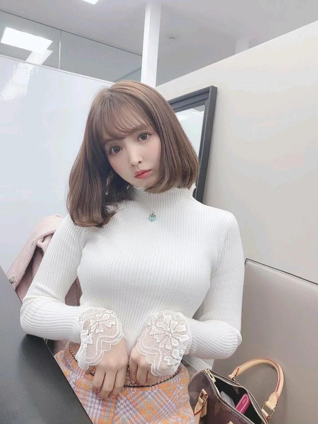 SSNI-939三上年度大戏登场,演艺感染力彰显大师魅力的图片 -第2张 SSNI-939三上年度大戏登场,演艺感染力彰显大师魅力的图片 -第2张