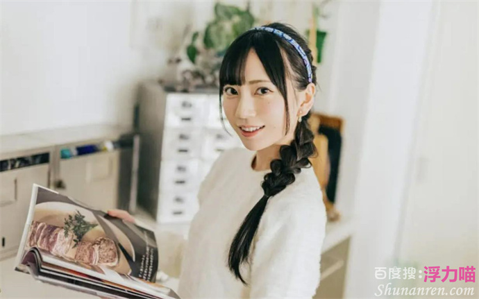 七泽美亚（七沢みあ），小小的身板COS大大的美